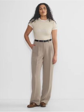 Aritzia Turner Taupe Effortless Curve Fit Pant
